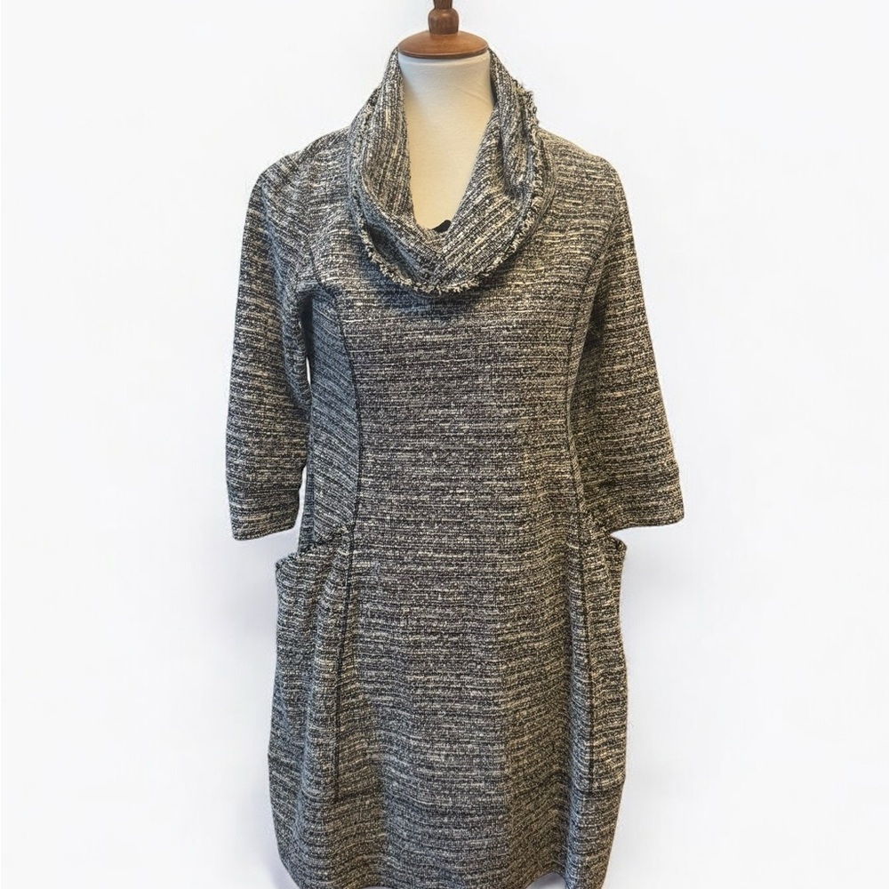 Petite Cowlneck Sweater Dress
Signature by Robbie Bee